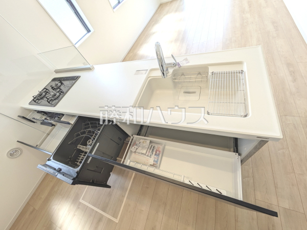 4号棟　キッチン　【府中市朝日町１丁目】