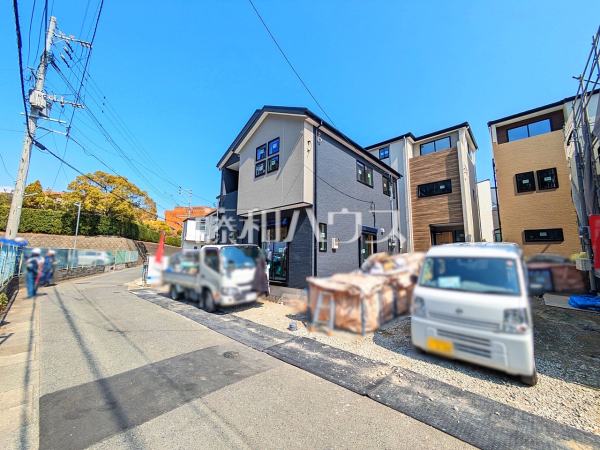 接道状況および現場風景　【福岡市西区小戸１丁目】