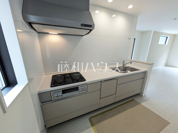 4号棟　キッチン　【福岡市西区小戸１丁目】