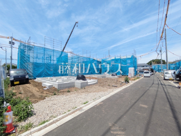 接道状況および現場風景 【国立市谷保7丁目】 接道状況および現場風景 【国立市谷保7丁目】
