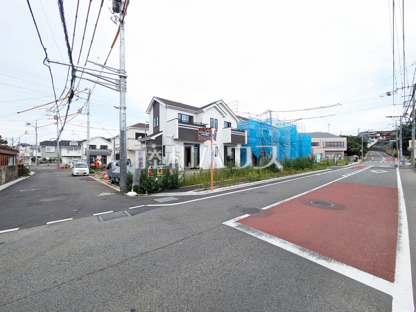 接道状況および現場風景 【国立市谷保7丁目】 接道状況および現場風景 【国立市谷保7丁目】