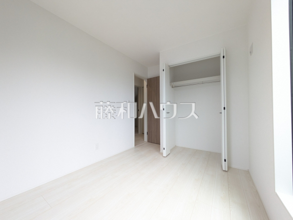居室　【練馬区西大泉５丁目】