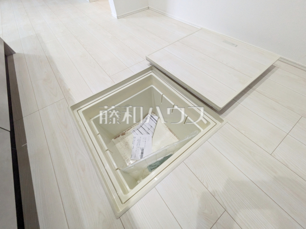 床下収納　【練馬区西大泉５丁目】