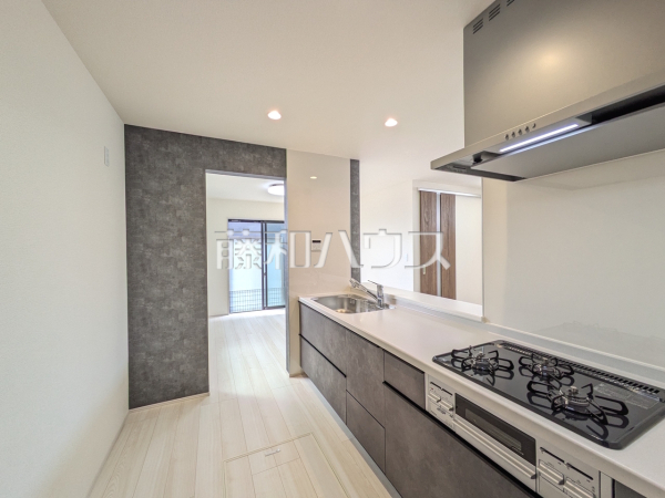 2号棟　キッチン　【小金井市前原町３丁目】