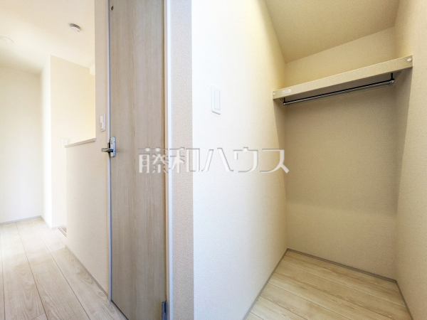 収納　【小平市学園西町３丁目】
