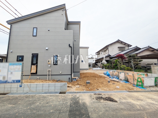 1号棟　外観　【春日井市高森台６丁目】