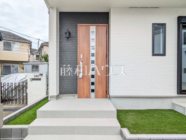 A号棟　玄関　【国立市富士見台１丁目】