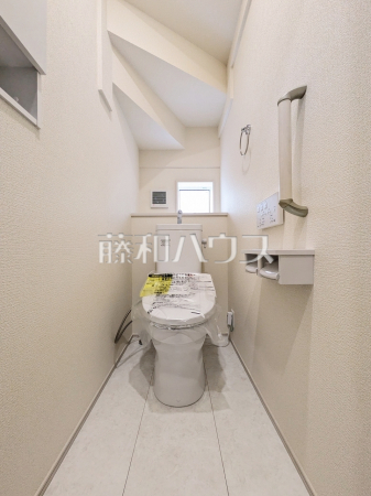 トイレ　【練馬区南大泉３丁目】