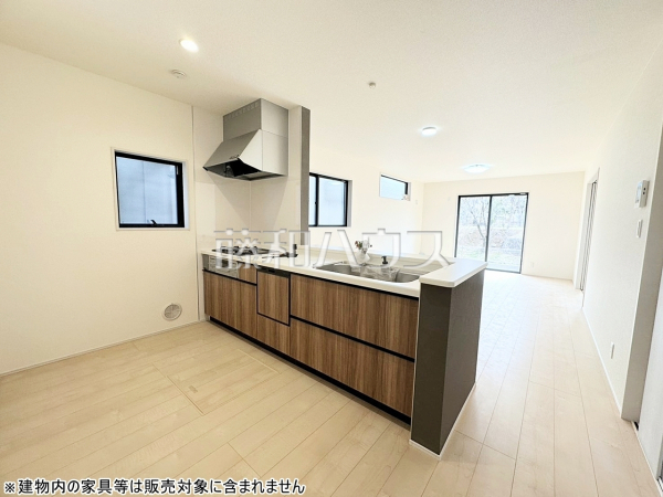 1号棟　キッチン　【所沢市大字下安松】