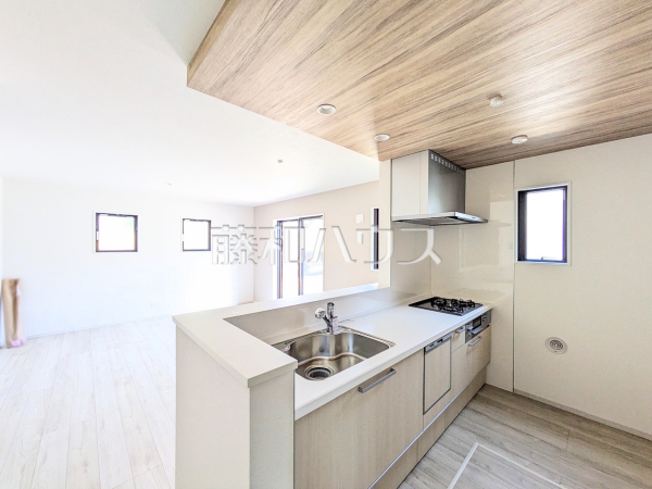 キッチン　【小平市中島町】