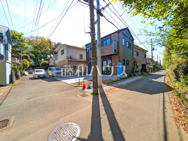 接道状況および現場風景　【小平市中島町】