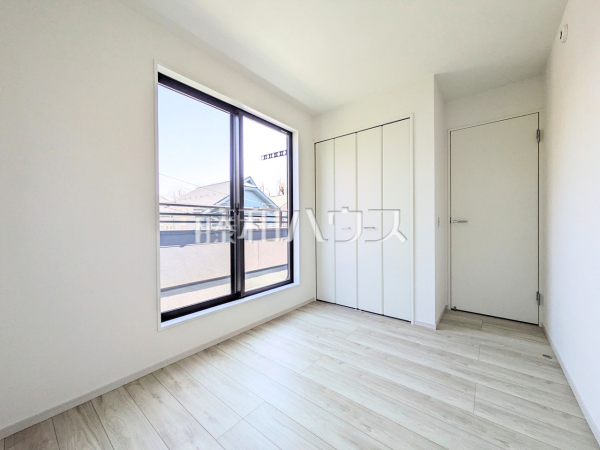 居室　【小平市中島町】