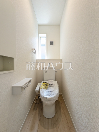 2号棟　トイレ　【立川市栄町１丁目】