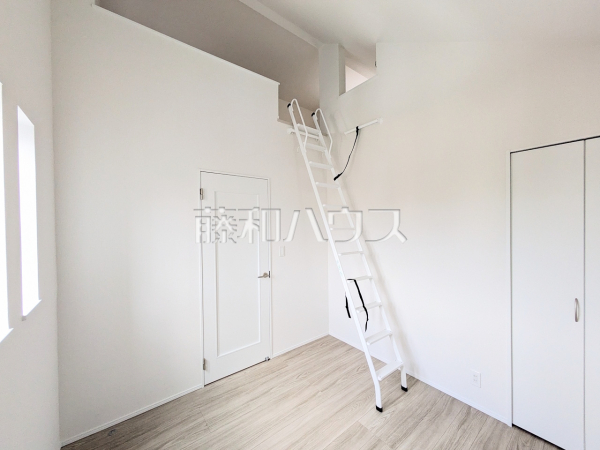 居室　【小金井市貫井南町５丁目】