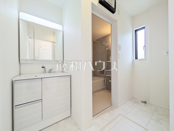 洗面室　【小金井市貫井南町５丁目】