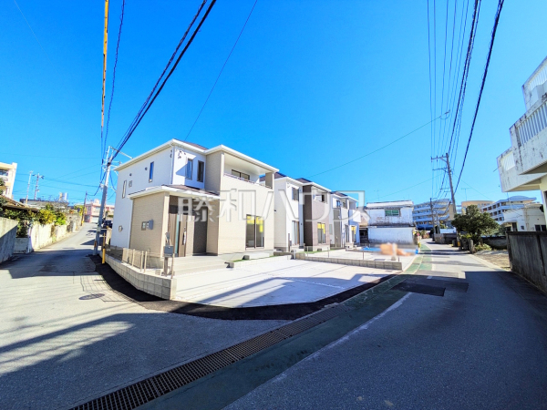 接道状況および現場風景　【沖縄市知花１丁目】