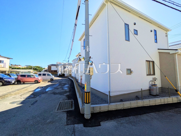 接道状況および現場風景　【沖縄市知花１丁目】