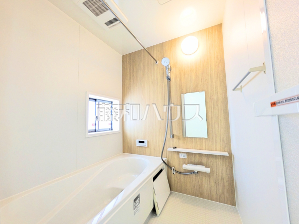 C号棟　浴室　【沖縄市知花１丁目】