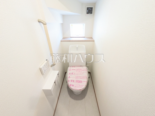 トイレ　【小牧市久保一色南２丁目】