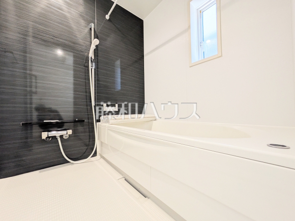 2号棟　浴室　【福岡市東区水谷１丁目】