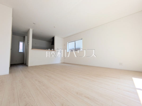 2号棟　リビング　【福岡市東区水谷１丁目】