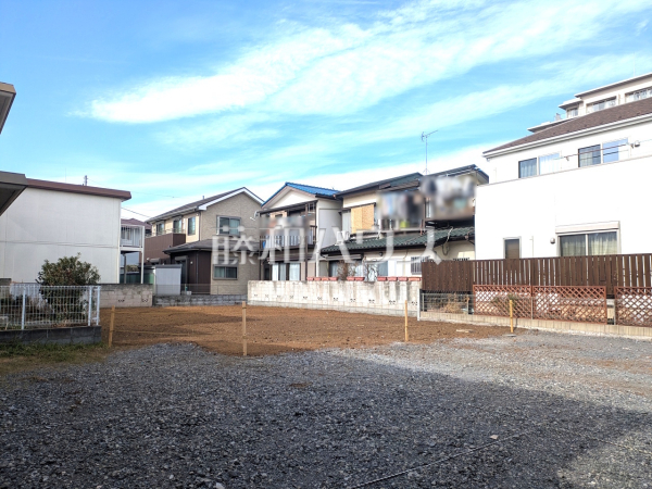 現地写真　【所沢市狭山ケ丘２丁目】　 約119坪のゆとりある敷地ですので、広いお庭も確保できそうですね。