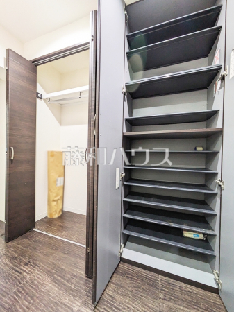 収納　【府中サンライズヒル】