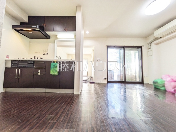 リビング　【府中サンライズヒル】