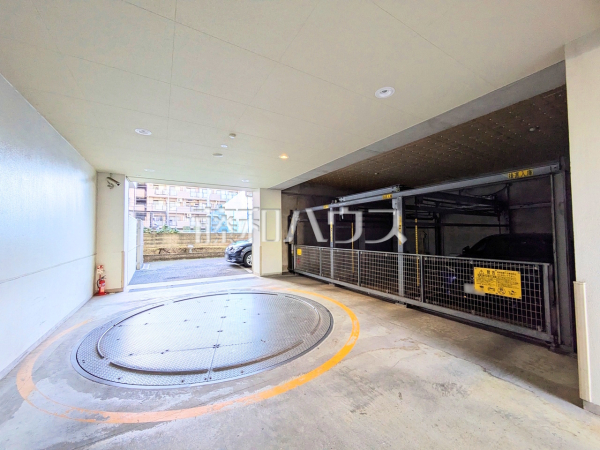 駐車場　【グーディッシュ千歳船橋】