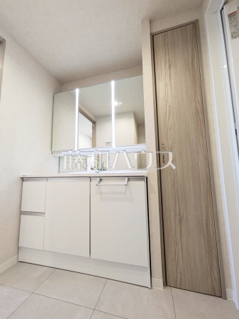 洗面室　【グーディッシュ千歳船橋】