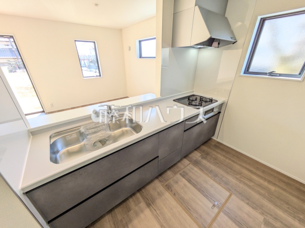 1号棟　キッチン　【春日井市高森台７丁目】