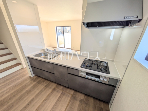 1号棟　キッチン　【春日井市高森台７丁目】