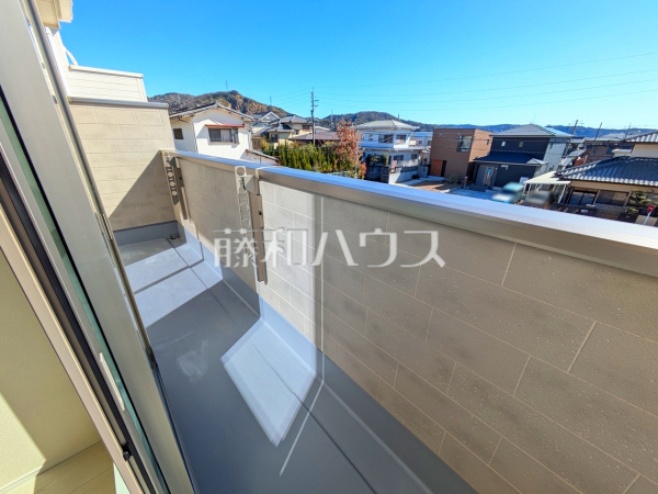 2号棟　バルコニー　【春日井市高森台７丁目】