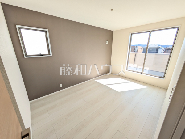 2号棟　居室　【春日井市高森台７丁目】