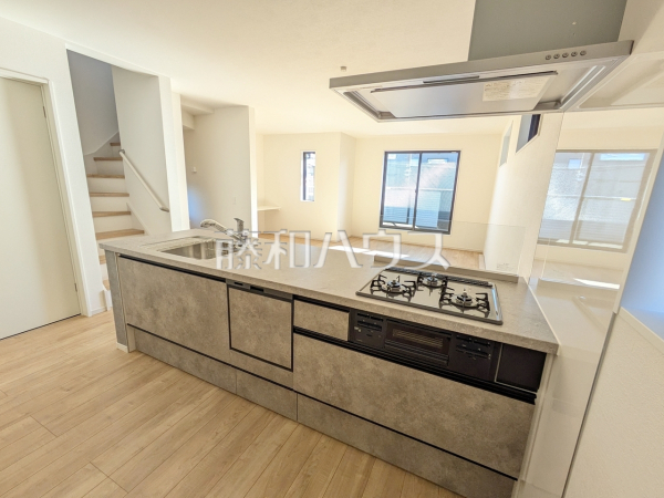 キッチン　【名古屋市北区金田町６丁目】