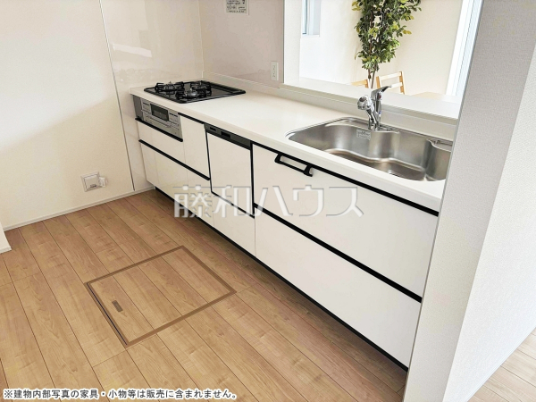 キッチン　【小平市花小金井３丁目】