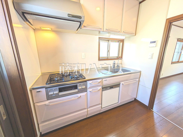 キッチン　【富士見市水谷東３丁目】