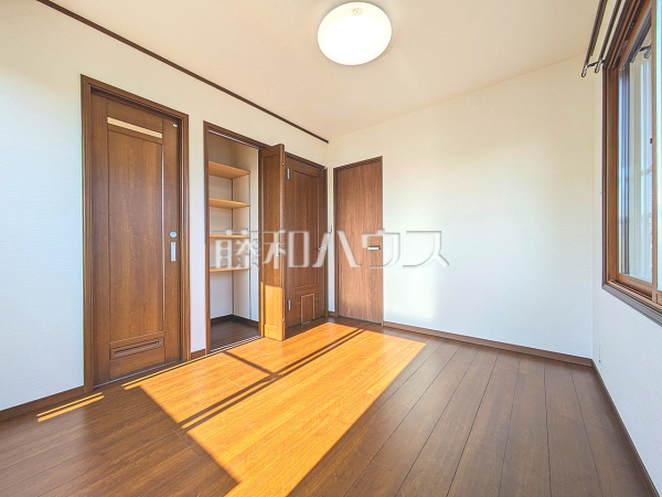 居室　【富士見市水谷東３丁目】