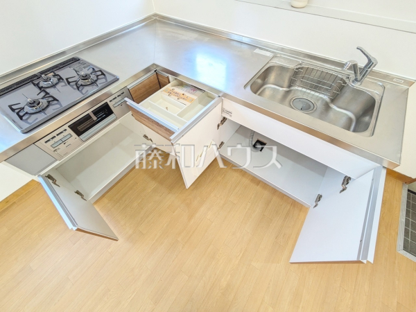 キッチン　【八王子市散田町３丁目】