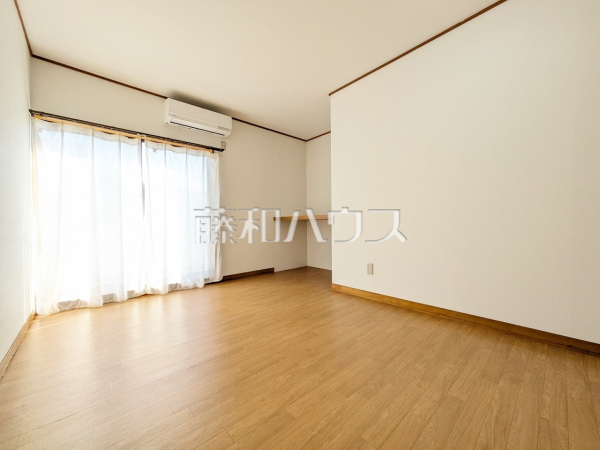 居室　【八王子市散田町３丁目】
