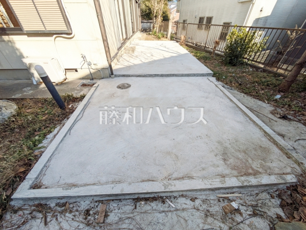 庭　【八王子市散田町３丁目】