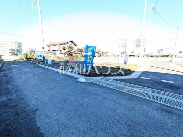 接道状況および現場風景　【朝霞市膝折町３丁目】