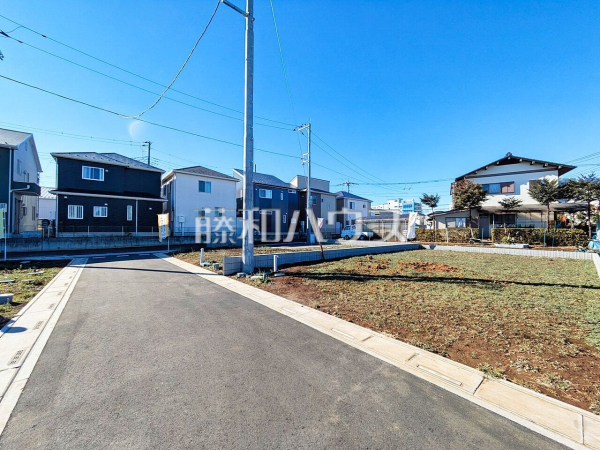 接道状況および現場風景　【朝霞市膝折町３丁目】