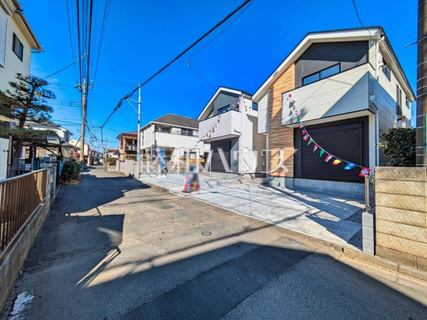 接道状況および現場風景 【所沢市上新井4丁目】 接道状況および現場風景 【所沢市上新井4丁目】