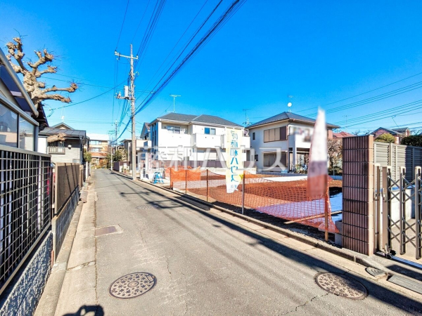 接道状況および現場風景　【新座市西堀２丁目】