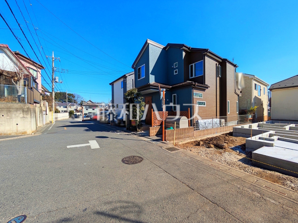 接道状況および現場風景　【富士見市鶴馬１丁目】