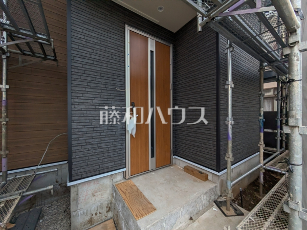 玄関　【立川市砂川町１丁目】
