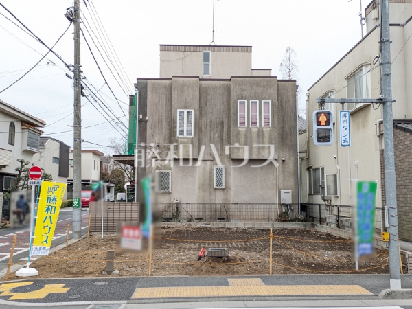 建築条件はございませんので、ライフスタイルに合わせた自由なマイホームづくりが可能です。　【練馬区大泉学園町７丁目】