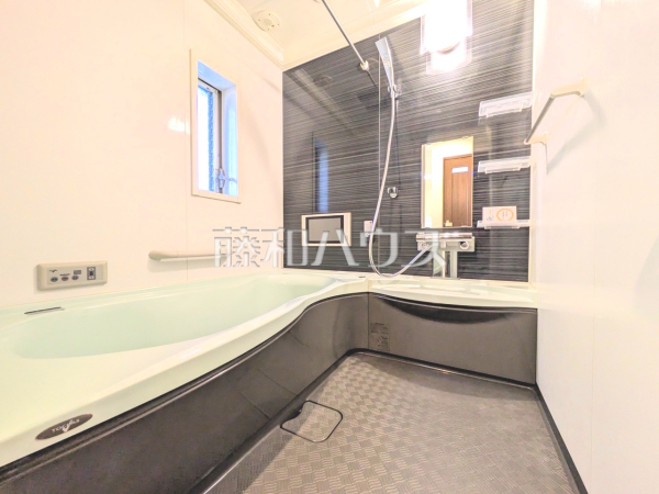 浴室　【東大和市中央４丁目】