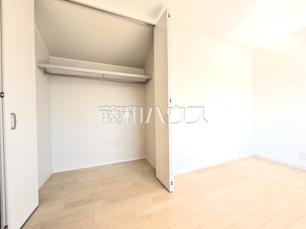 収納　【東大和市中央４丁目】